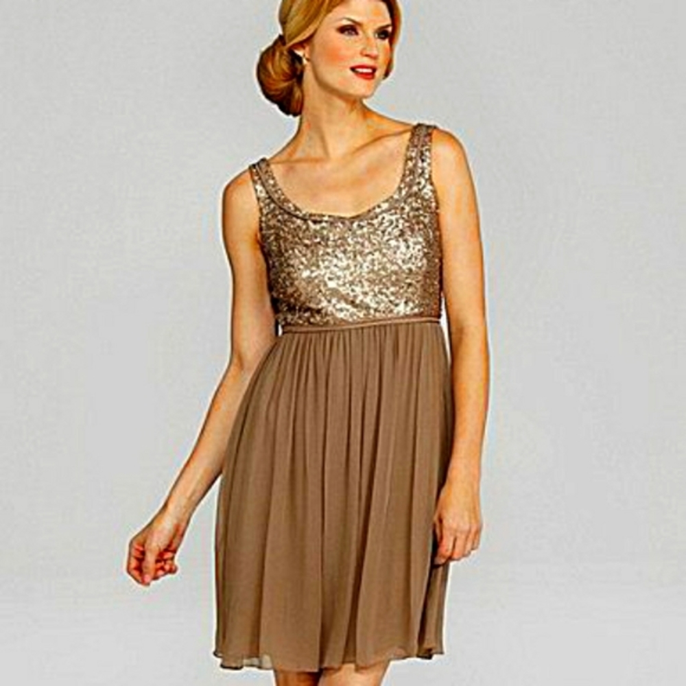 Sleeveless sequin dress